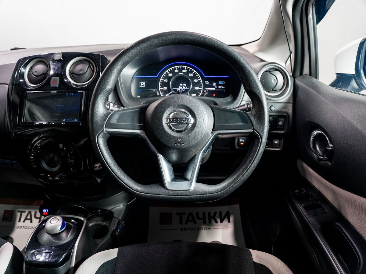 Nissan Note 2019 - фото автомобиля