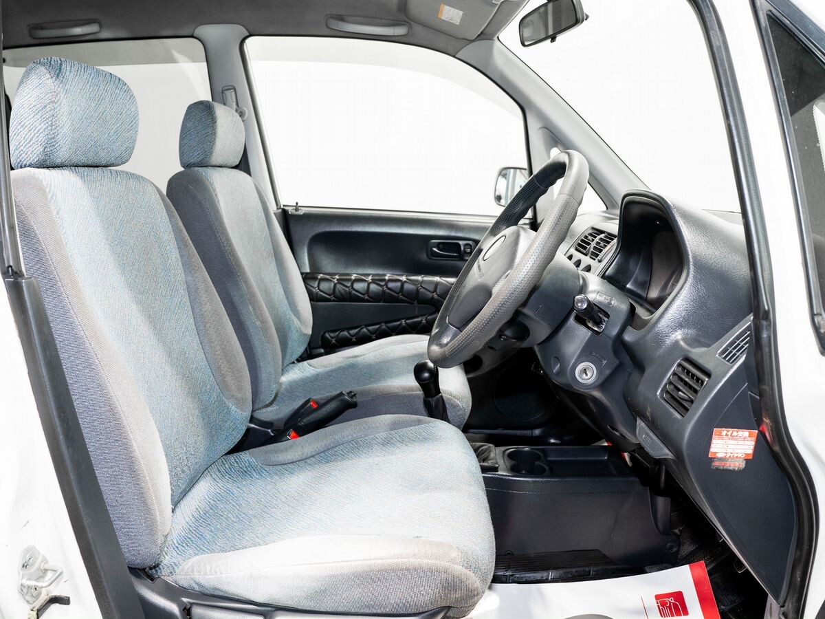 Honda Capa 1999 - фото автомобиля