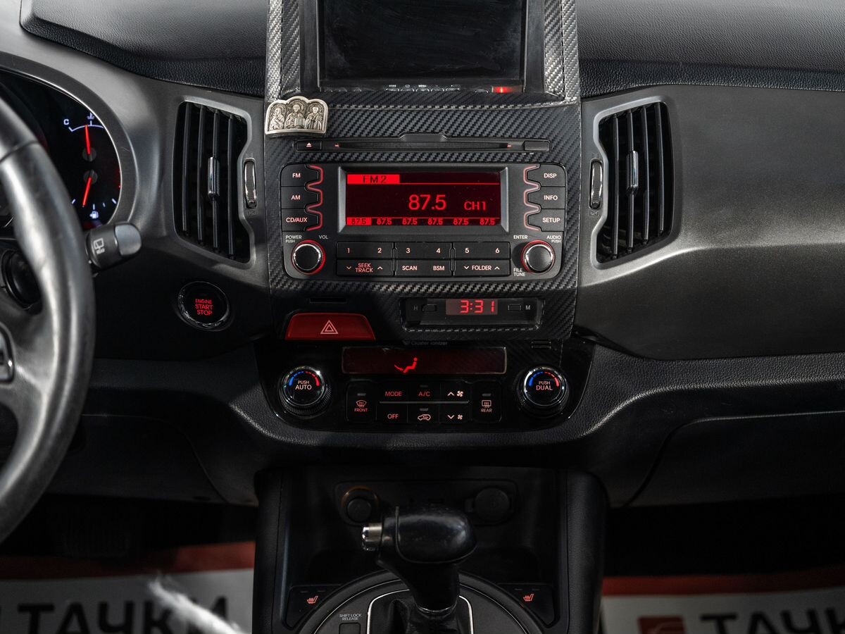Kia Sportage 2011 - фото автомобиля