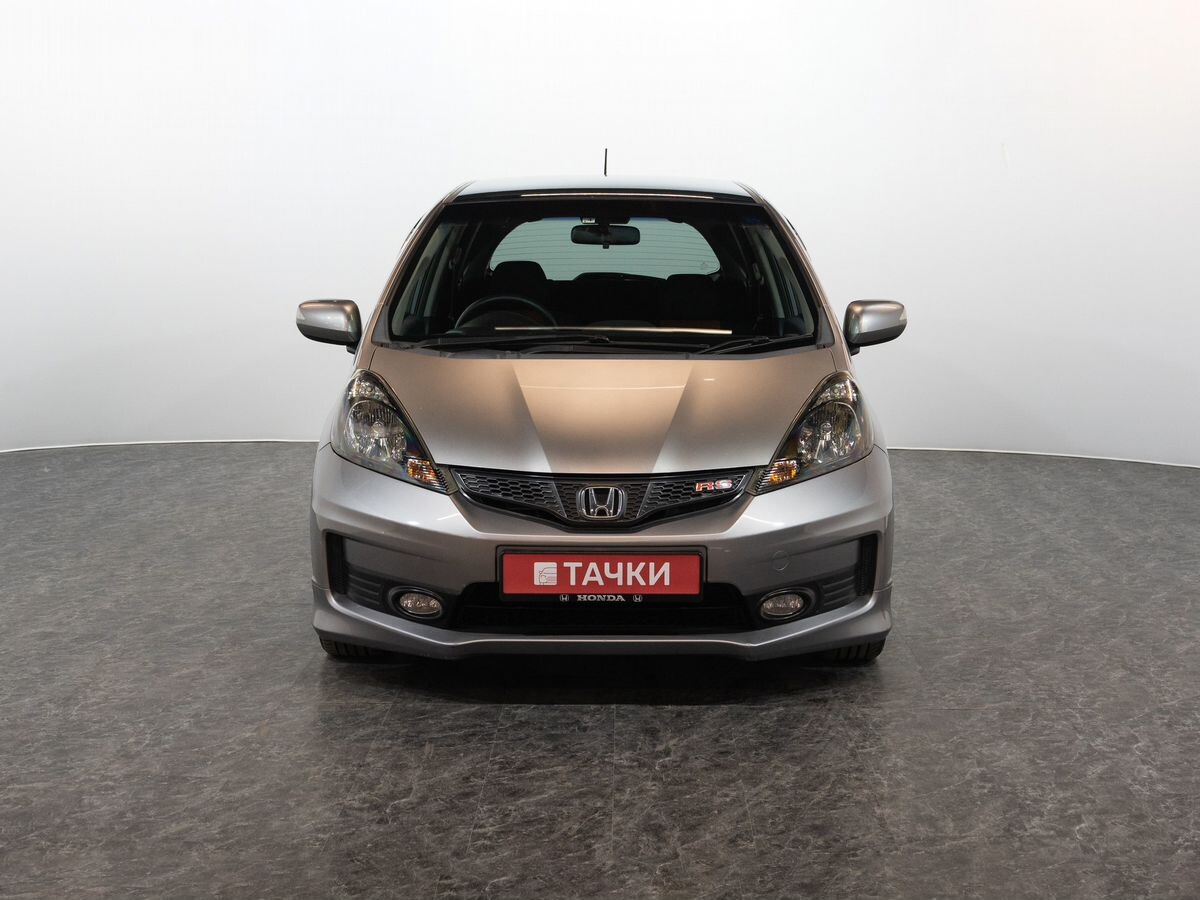 Honda Fit 2010 - фото автомобиля