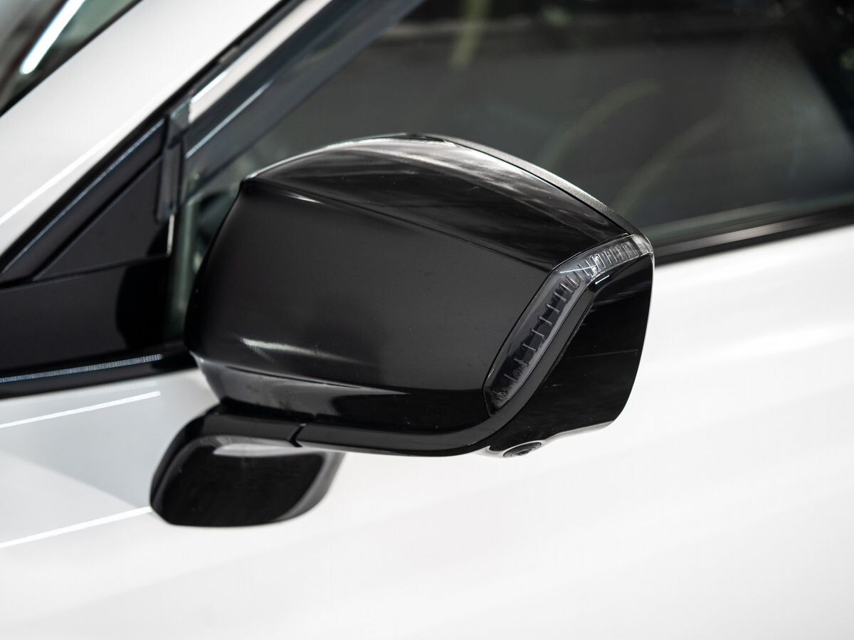 Geely Tugella 2021 - фото автомобиля