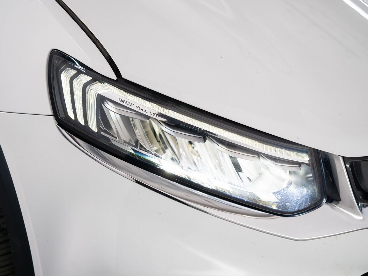 Geely Tugella 2021 - фото автомобиля