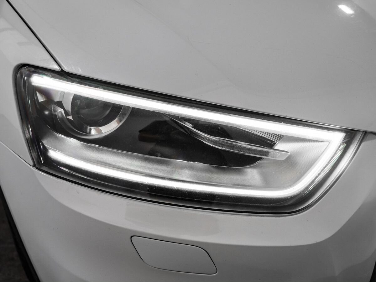 Audi Q3 2013 - фото автомобиля