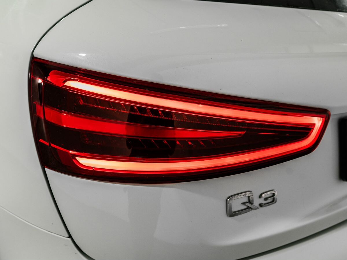 Audi Q3 2013 - фото автомобиля