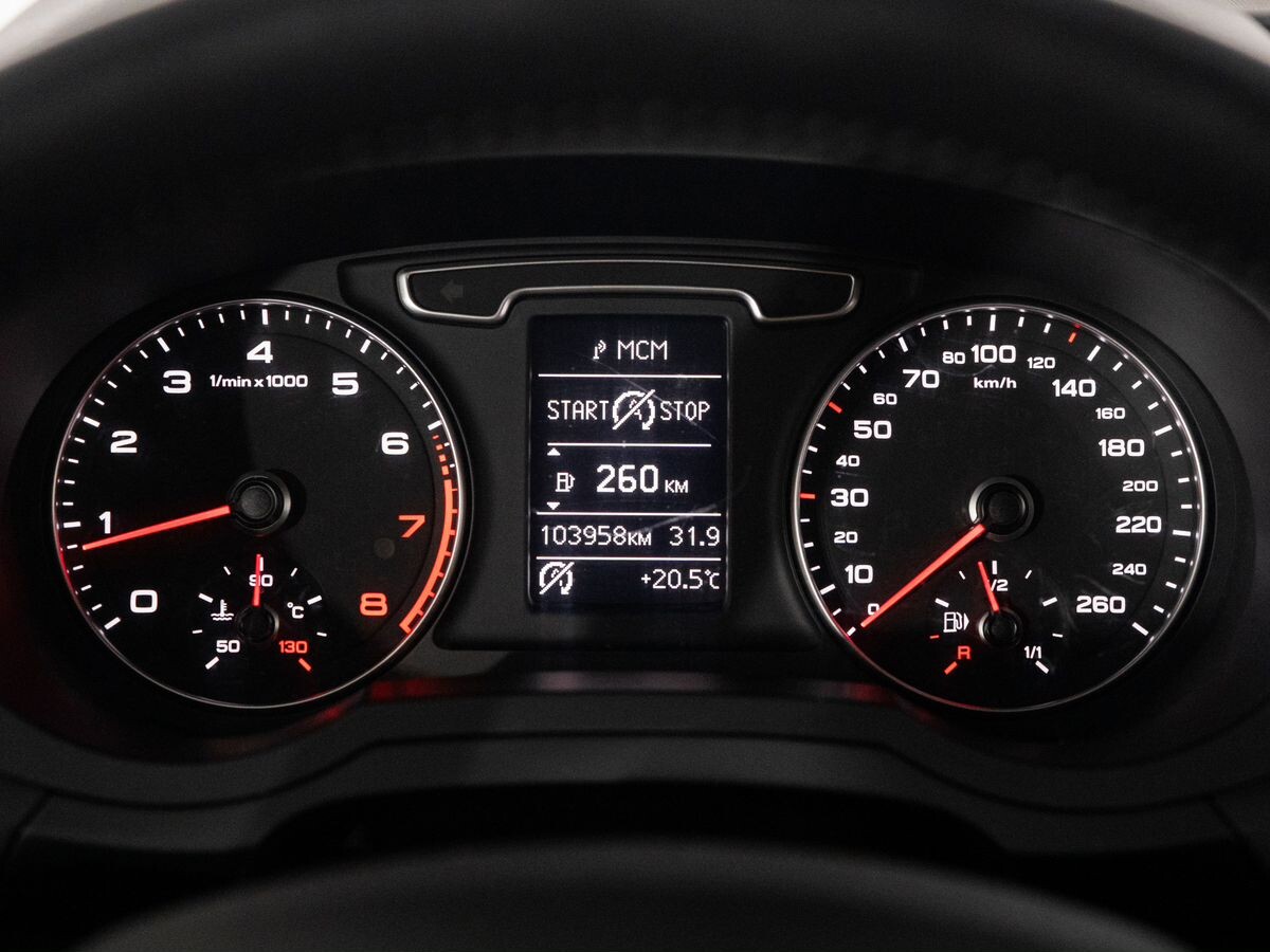 Audi Q3 2013 - фото автомобиля