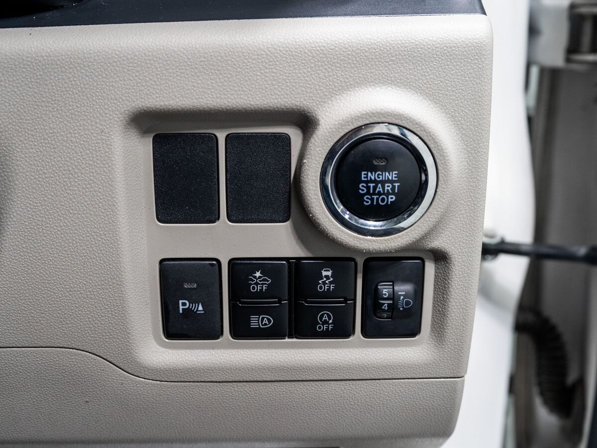 Daihatsu Boon 2021 - фото автомобиля