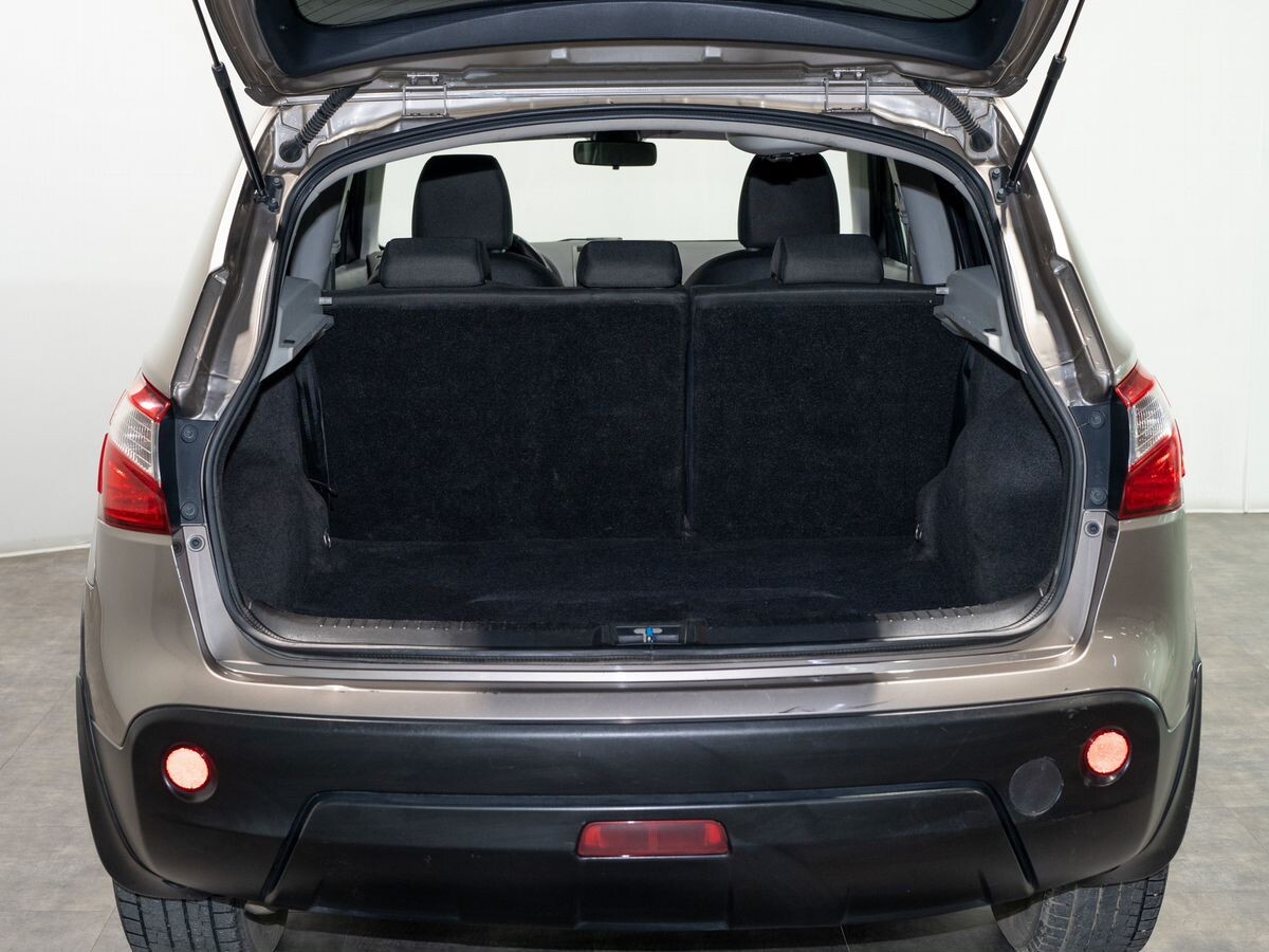 Nissan Qashqai 2012 - фото автомобиля