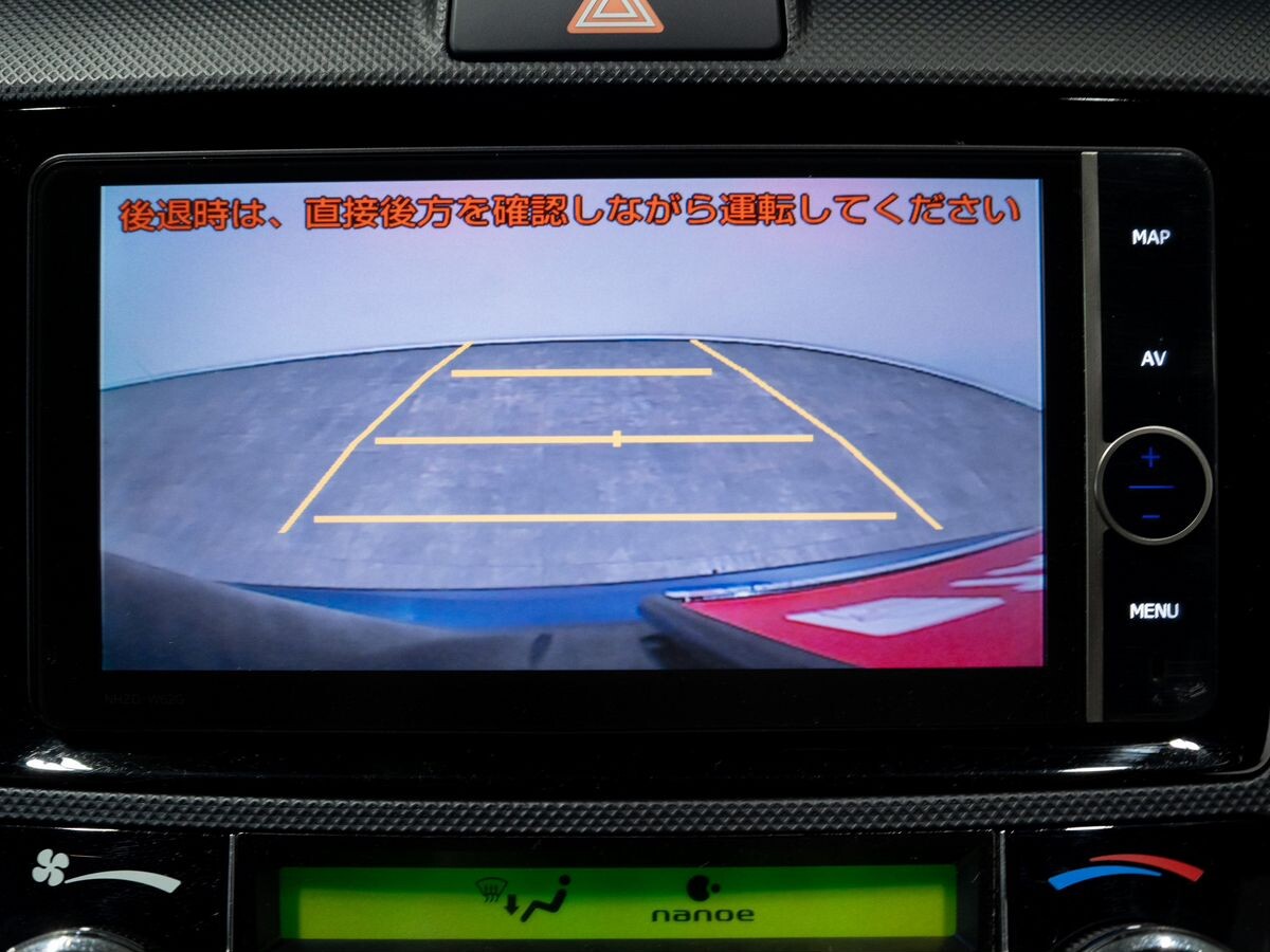 Toyota Corolla Fielder 2012 - фото автомобиля