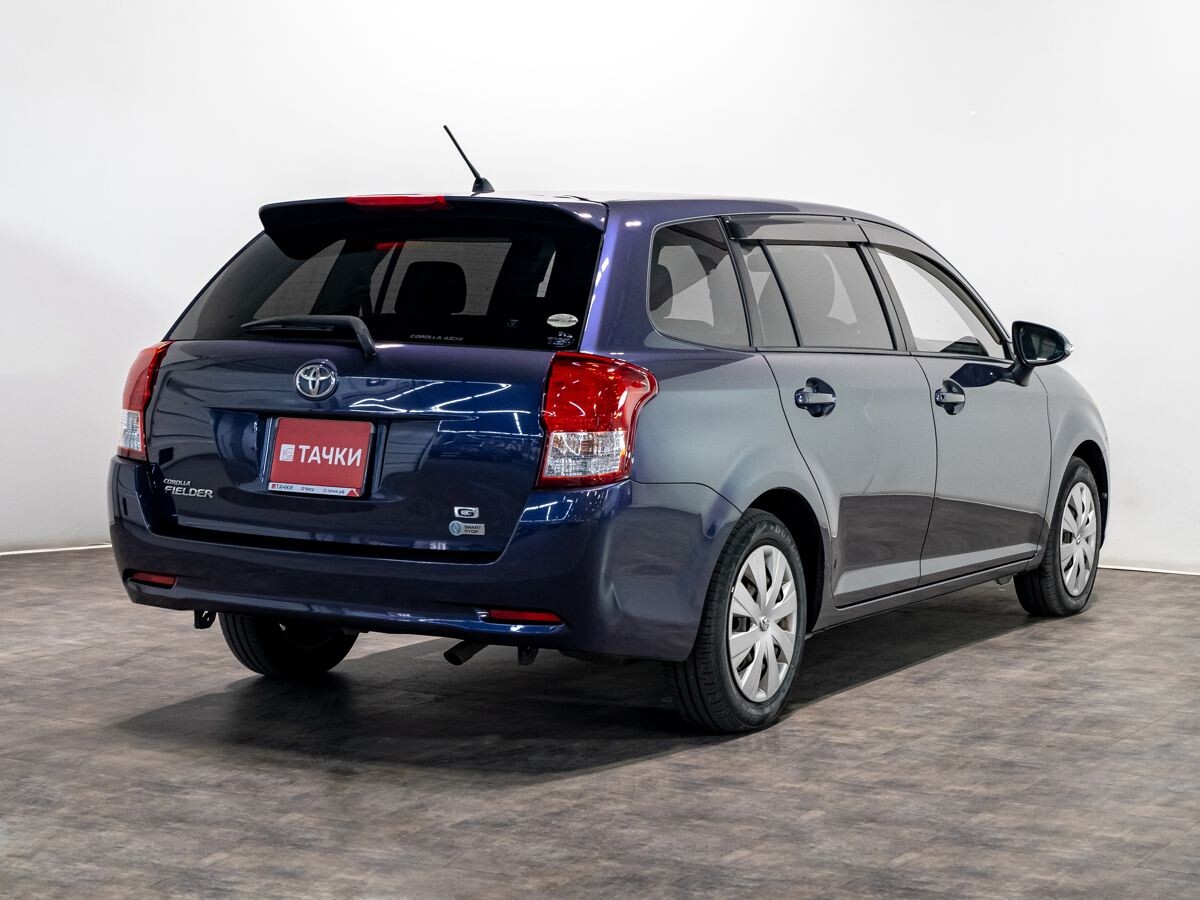 Toyota Corolla Fielder 2012 - фото автомобиля