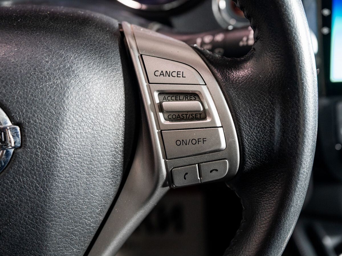 Nissan X-Trail 2015 - фото автомобиля