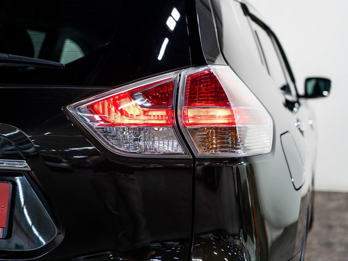 Nissan X-Trail 2015 - фото автомобиля
