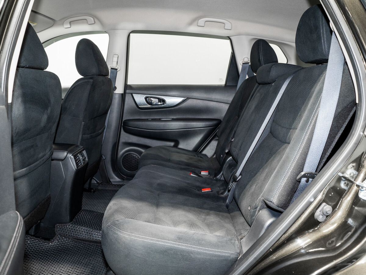 Nissan X-Trail 2015 - фото автомобиля