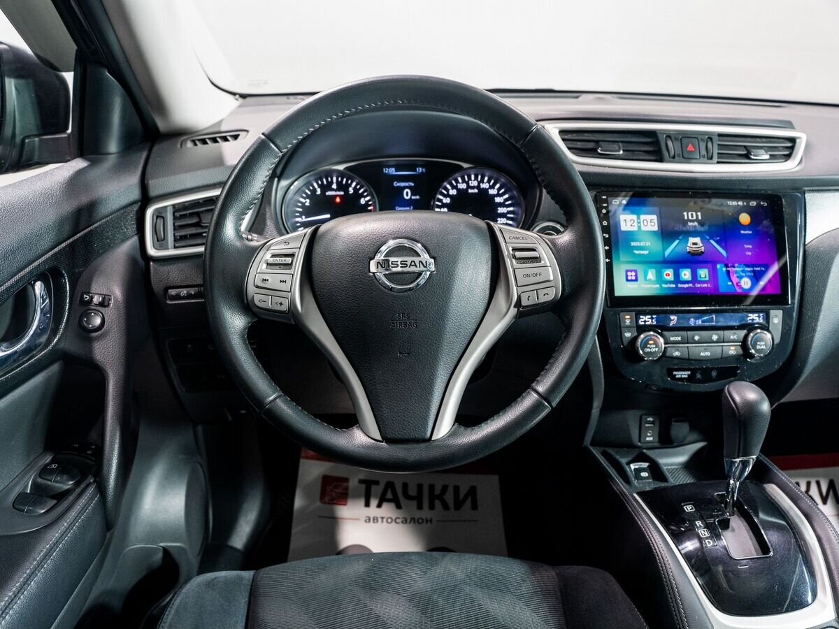 Nissan X-Trail 2015 - фото автомобиля