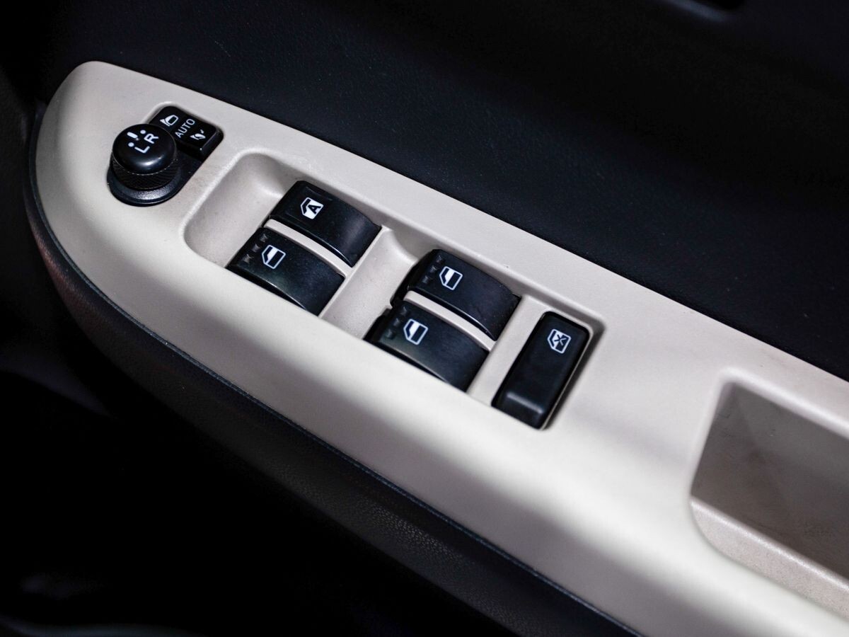 Toyota Passo 2019 - фото автомобиля