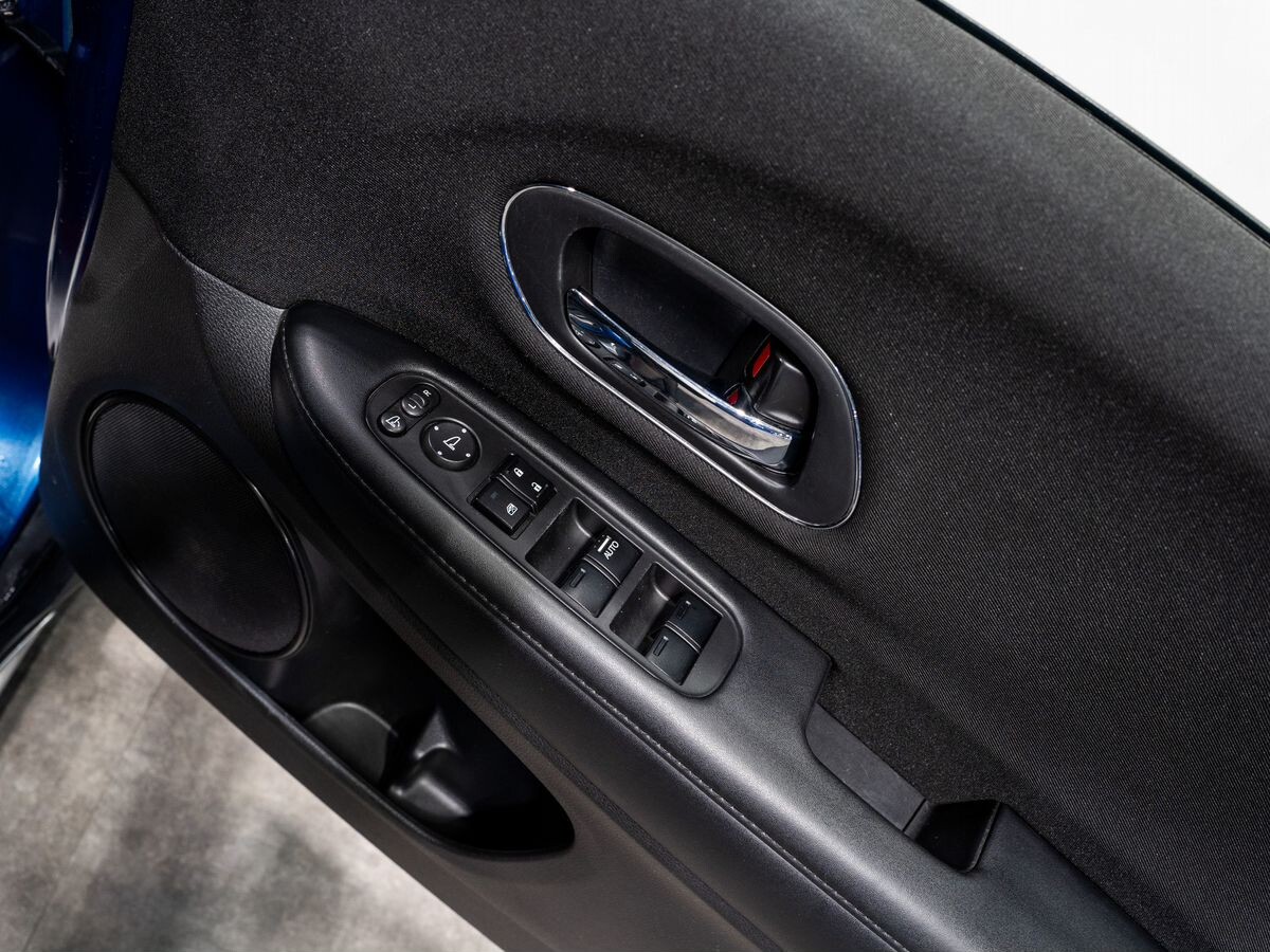 Honda Vezel 2017 - фото автомобиля