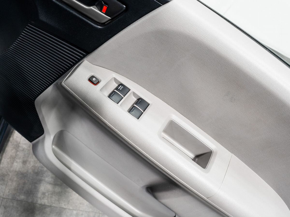Honda Freed 2009 - фото автомобиля
