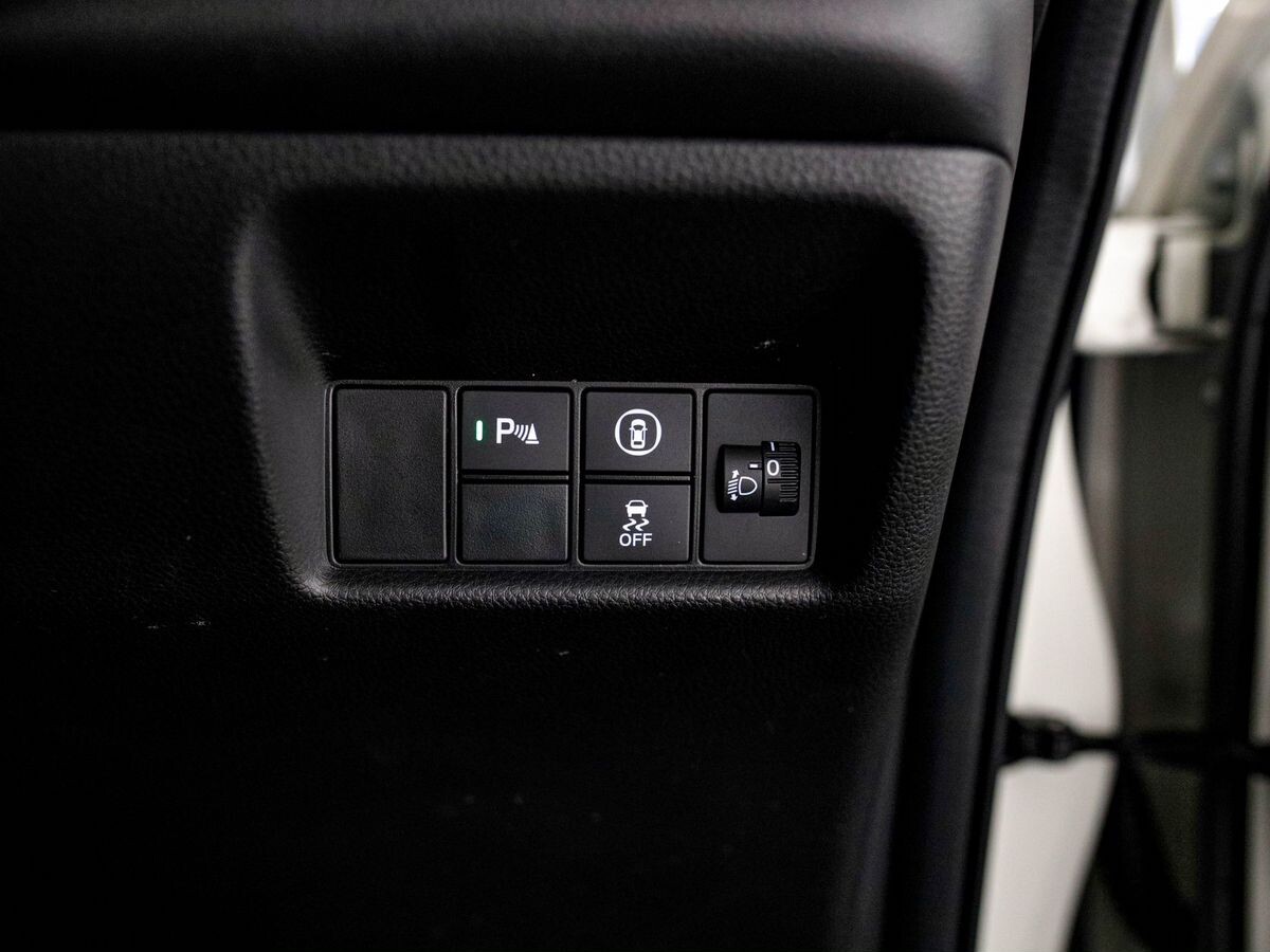 Honda Fit 2022 - фото автомобиля
