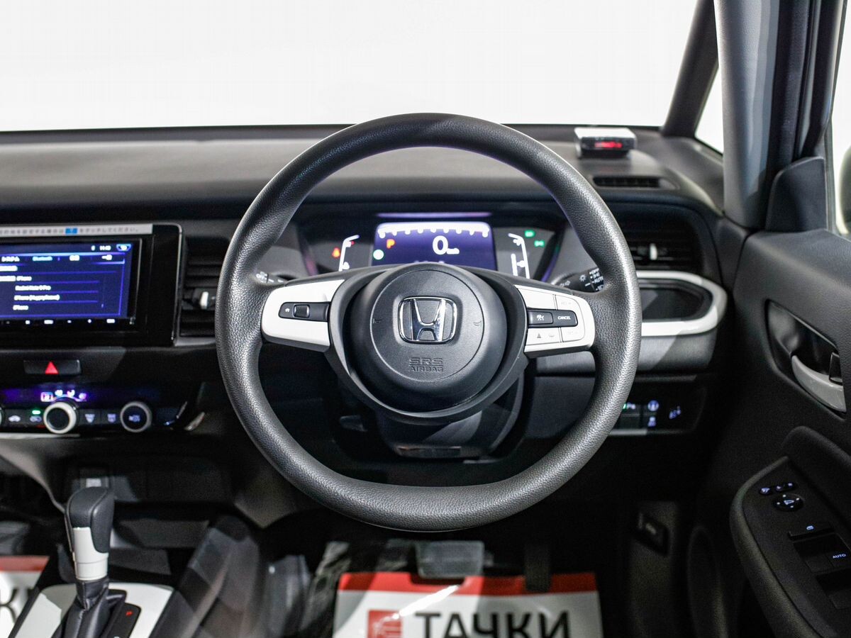 Honda Fit 2022 - фото автомобиля