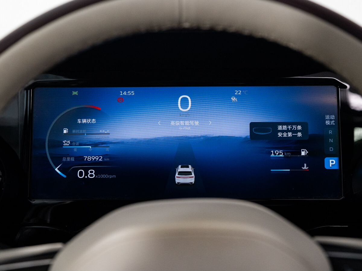 Geely Monjaro 2021 - фото автомобиля