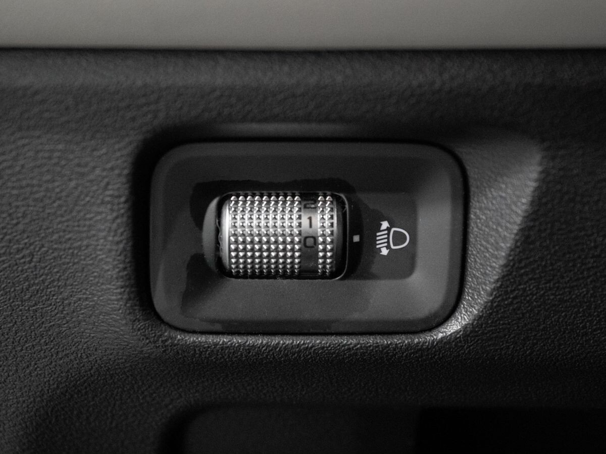 Geely Monjaro 2021 - фото автомобиля
