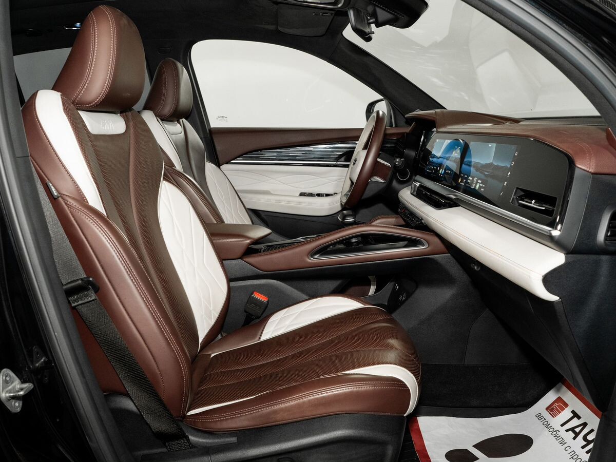 Geely Monjaro 2021 - фото автомобиля
