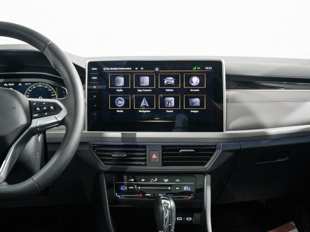 Volkswagen Bora 2022 - фото автомобиля