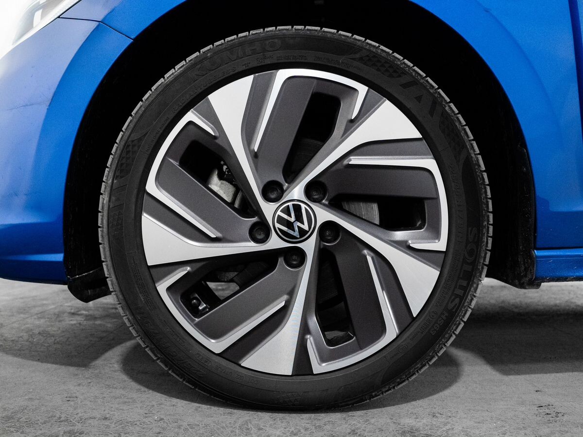 Volkswagen Bora 2022 - фото автомобиля