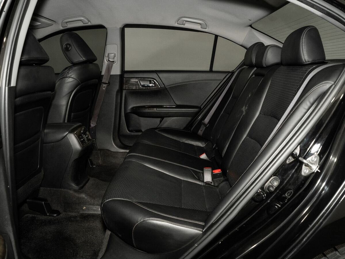 Honda Accord 2015 - фото автомобиля