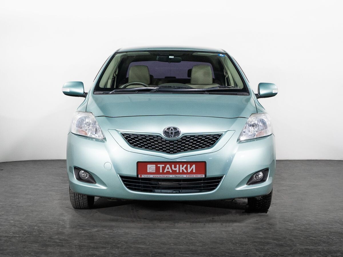 Toyota Belta 2009 - фото автомобиля
