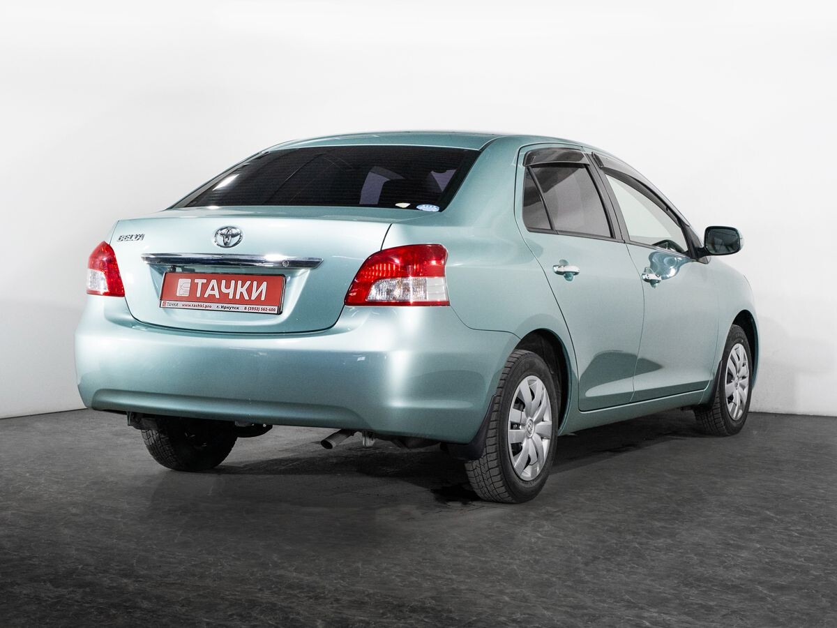 Toyota Belta 2009 - фото автомобиля
