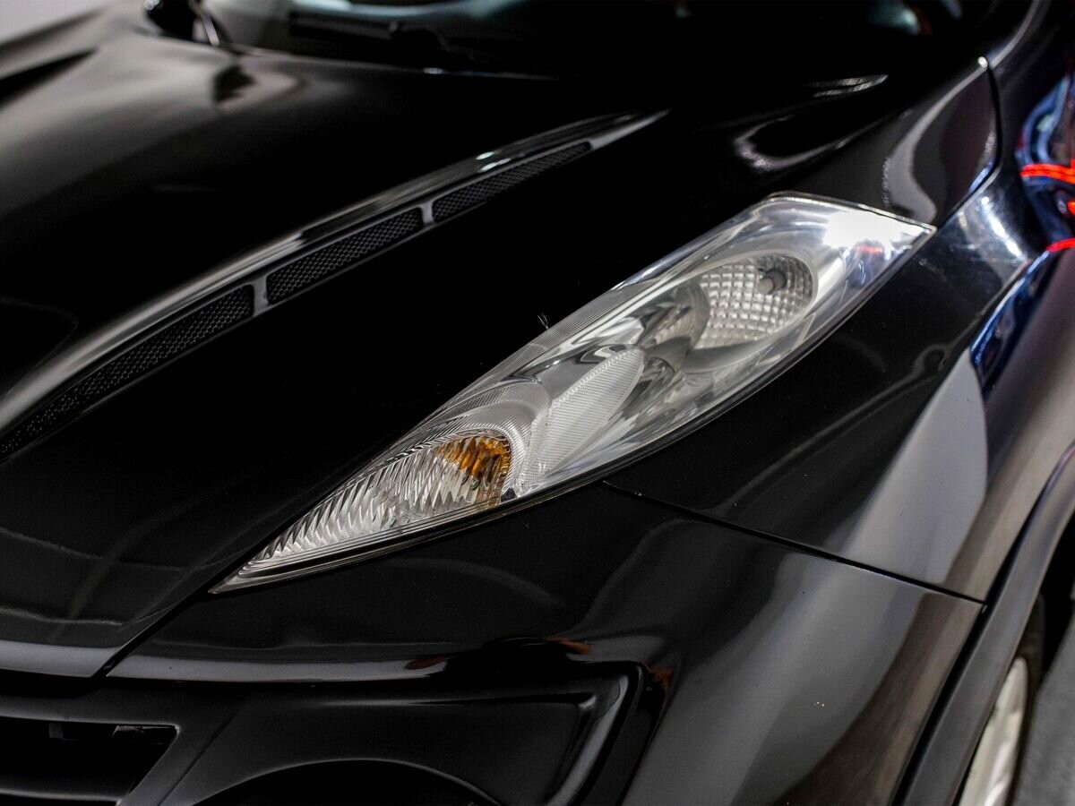 Nissan Juke 2012 - фото автомобиля