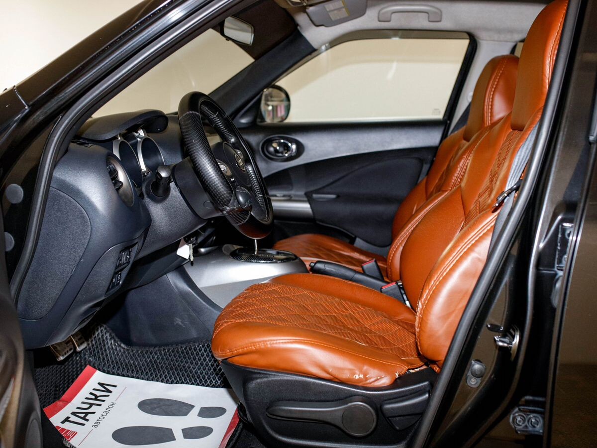 Nissan Juke 2012 - фото автомобиля