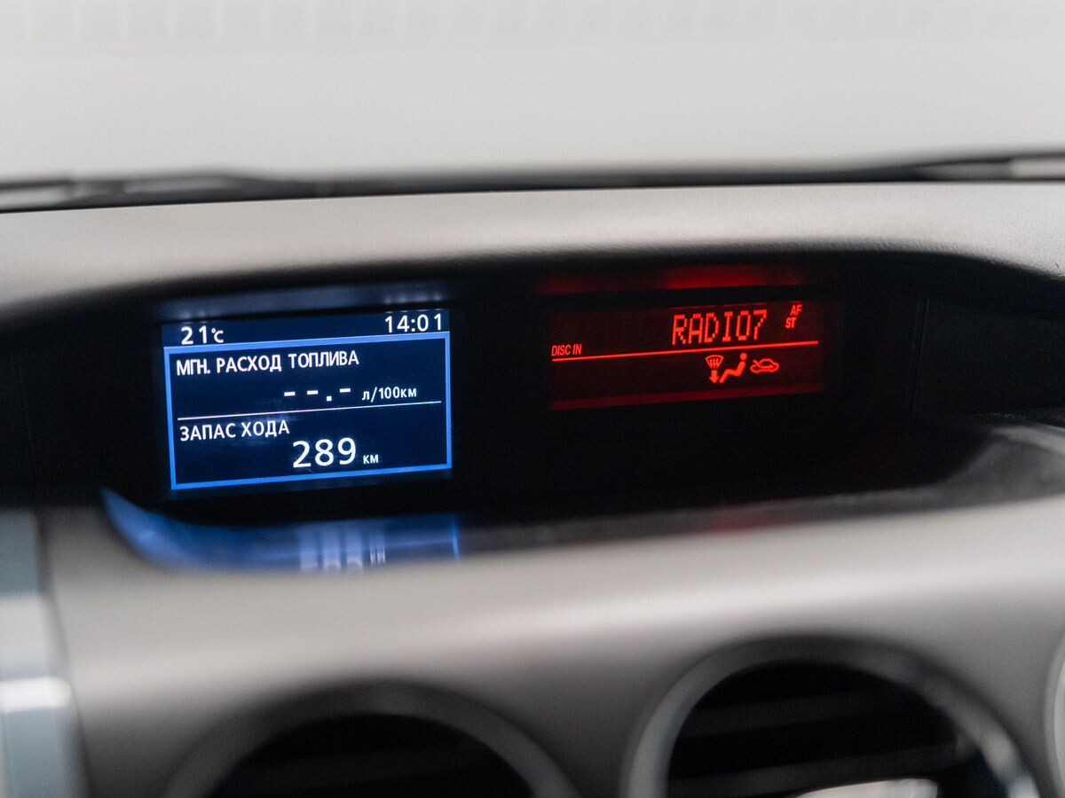 Mazda CX-7 2010 - фото автомобиля