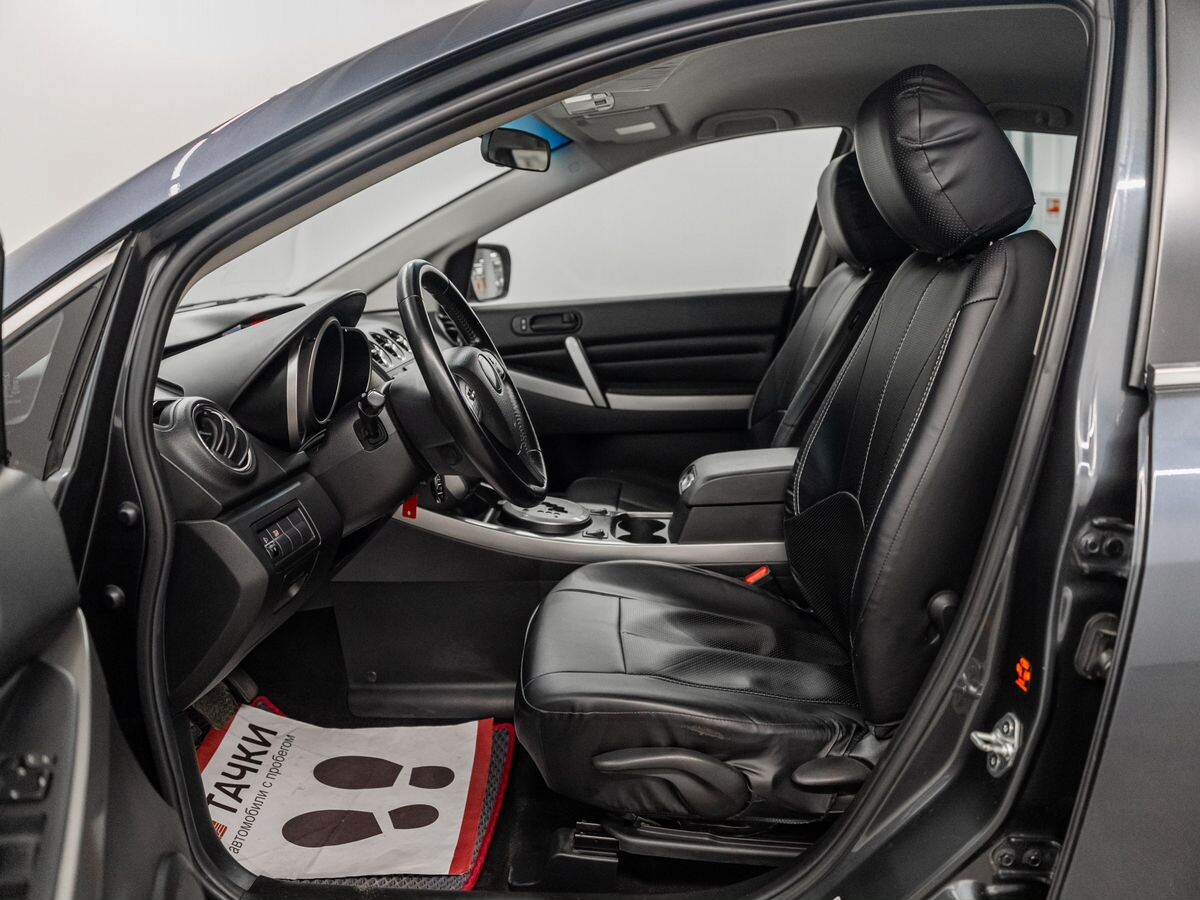 Mazda CX-7 2010 - фото автомобиля