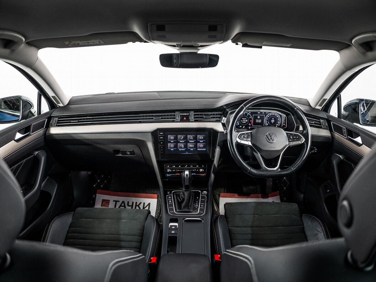 Volkswagen Passat 2021 - фото автомобиля
