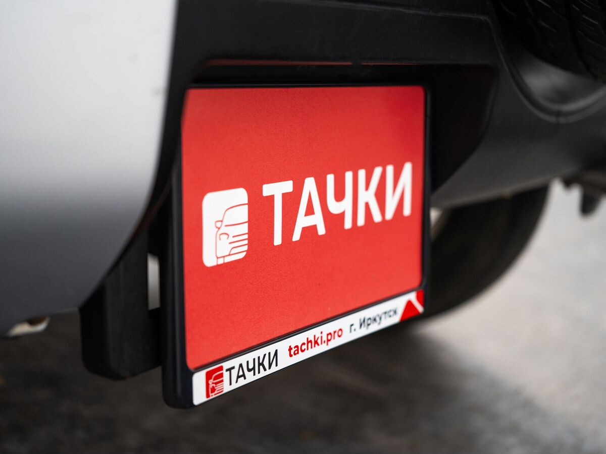 Nissan Kix 2012 - фото автомобиля