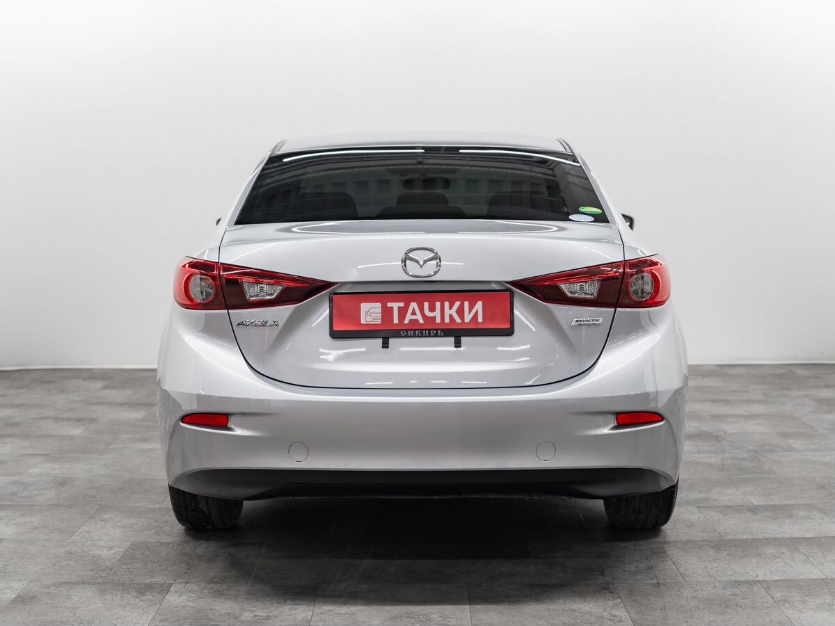 Mazda Axela 2017 - фото автомобиля