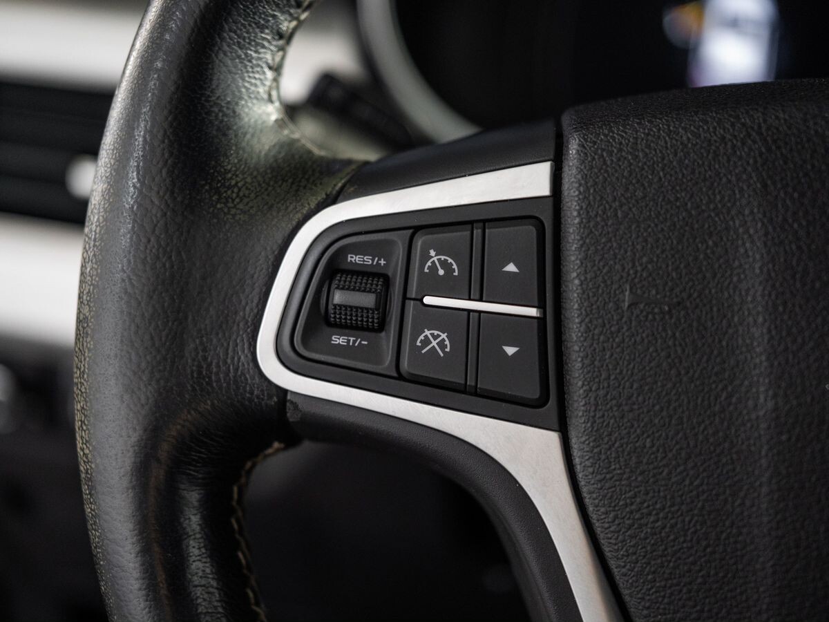 Geely Atlas 2019 - фото автомобиля