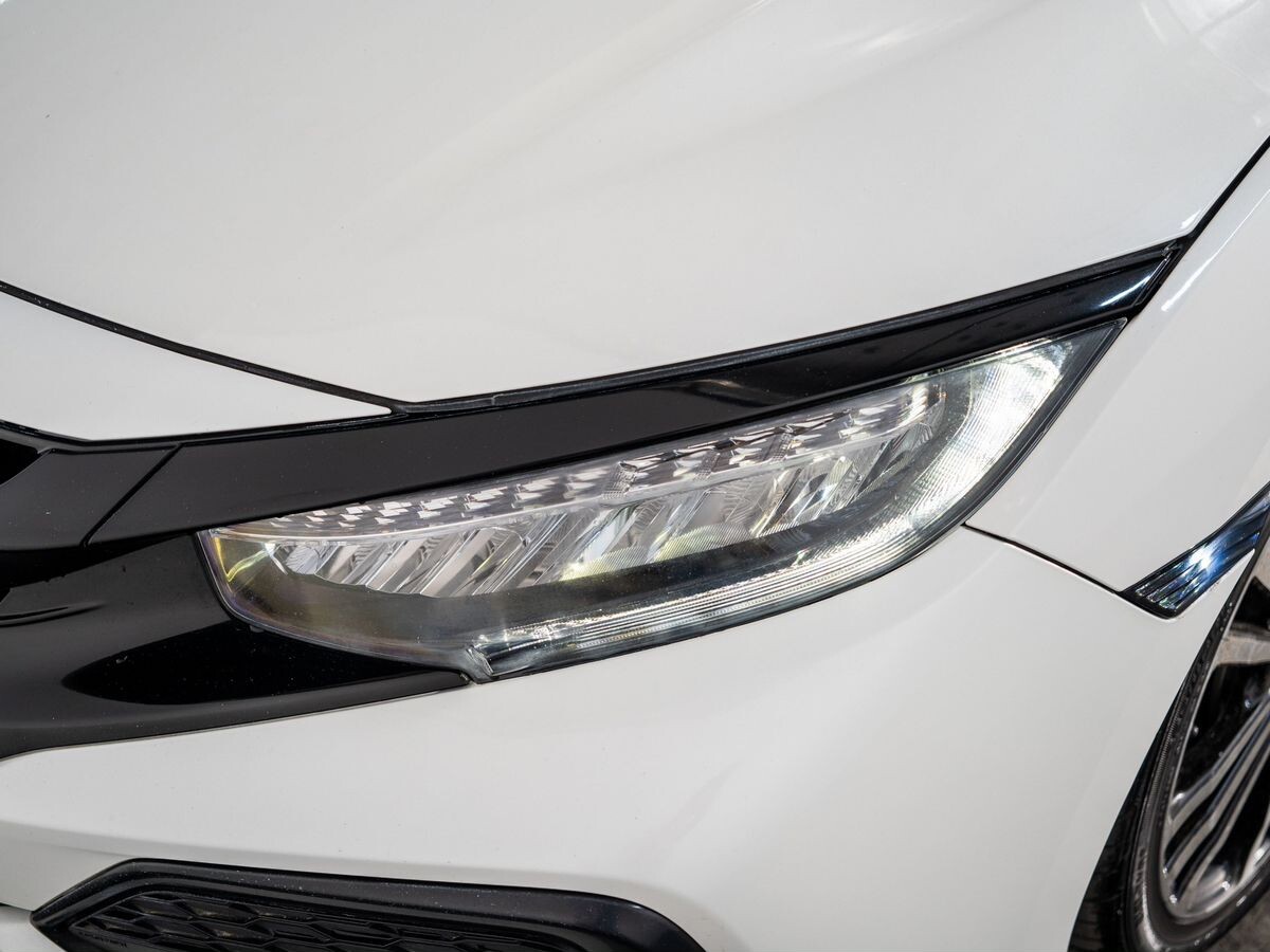 Honda Civic 2018 - фото автомобиля