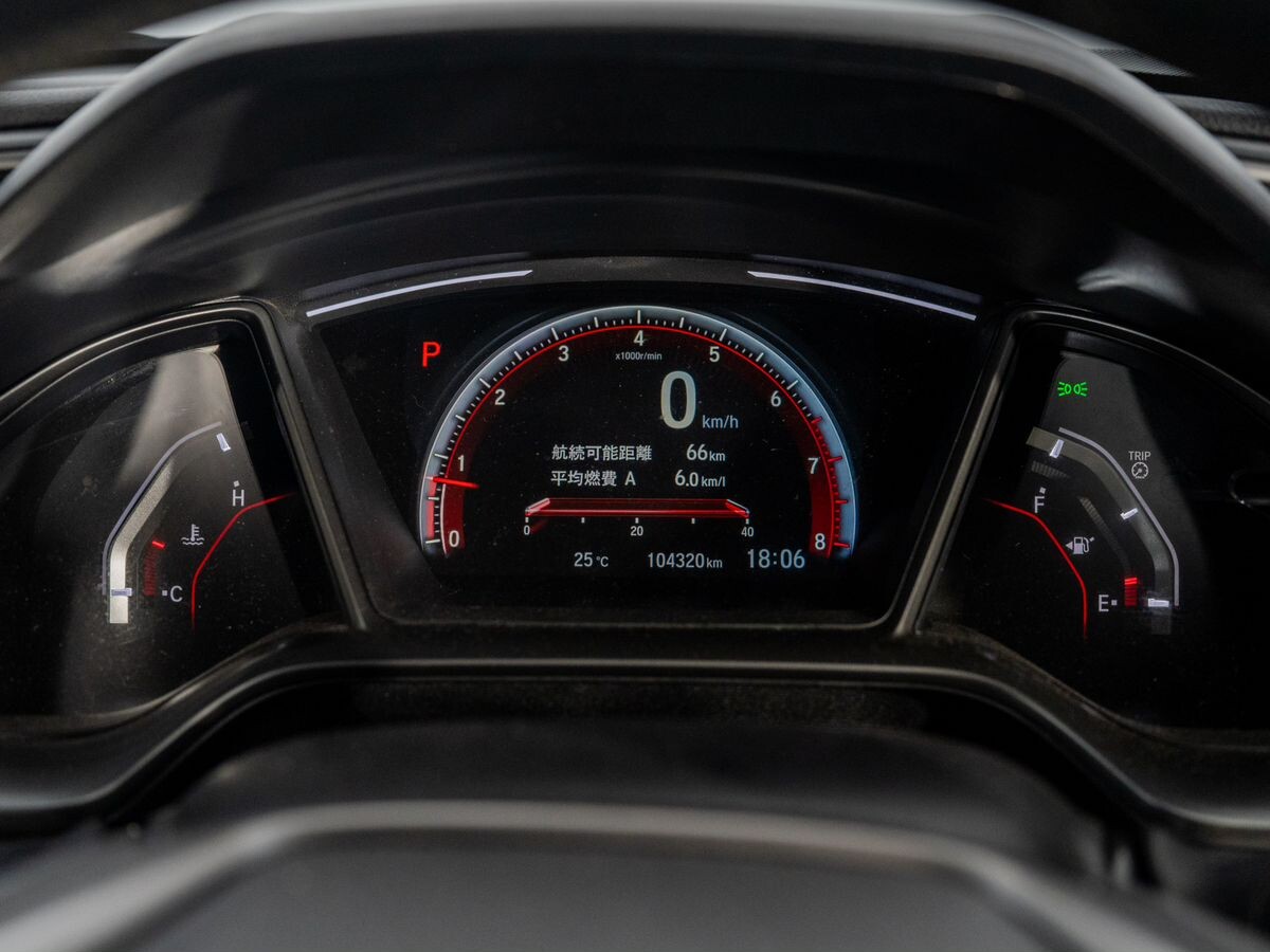 Honda Civic 2018 - фото автомобиля