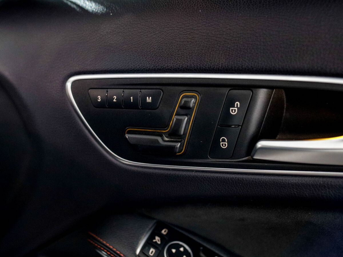 Mercedes-Benz GLA-Class 2014 - фото автомобиля