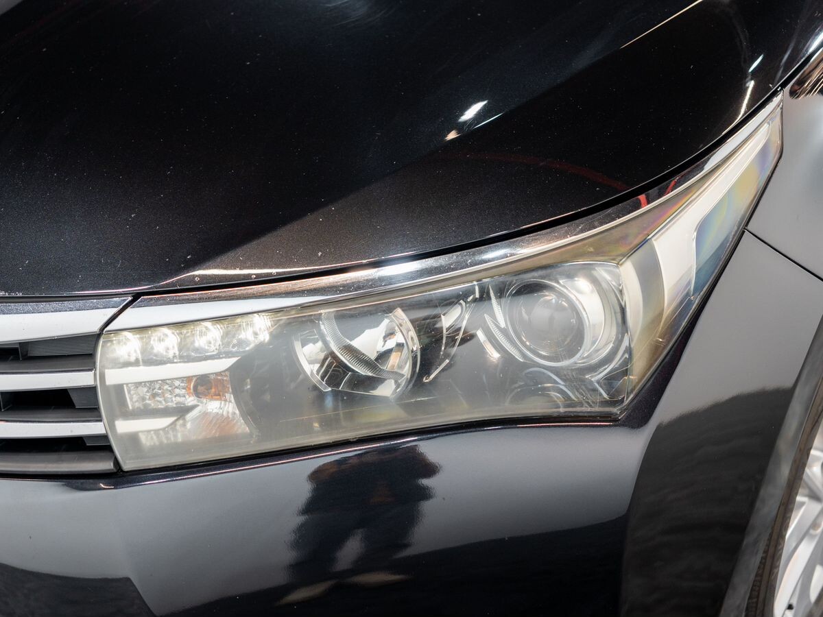 Toyota Corolla 2013 - фото автомобиля