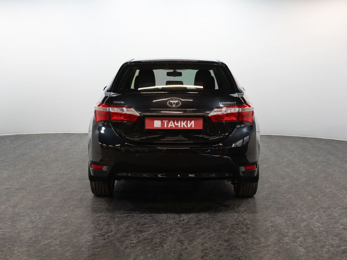 Toyota Corolla 2013 - фото автомобиля