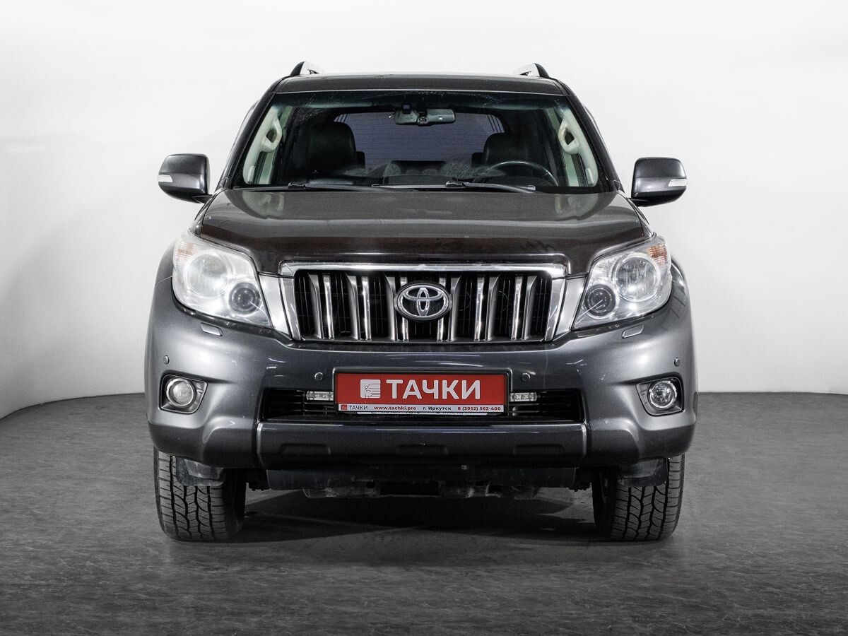 Toyota Land Cruiser Prado 2011 - фото автомобиля