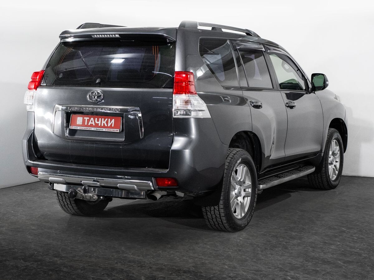 Toyota Land Cruiser Prado 2011 - фото автомобиля