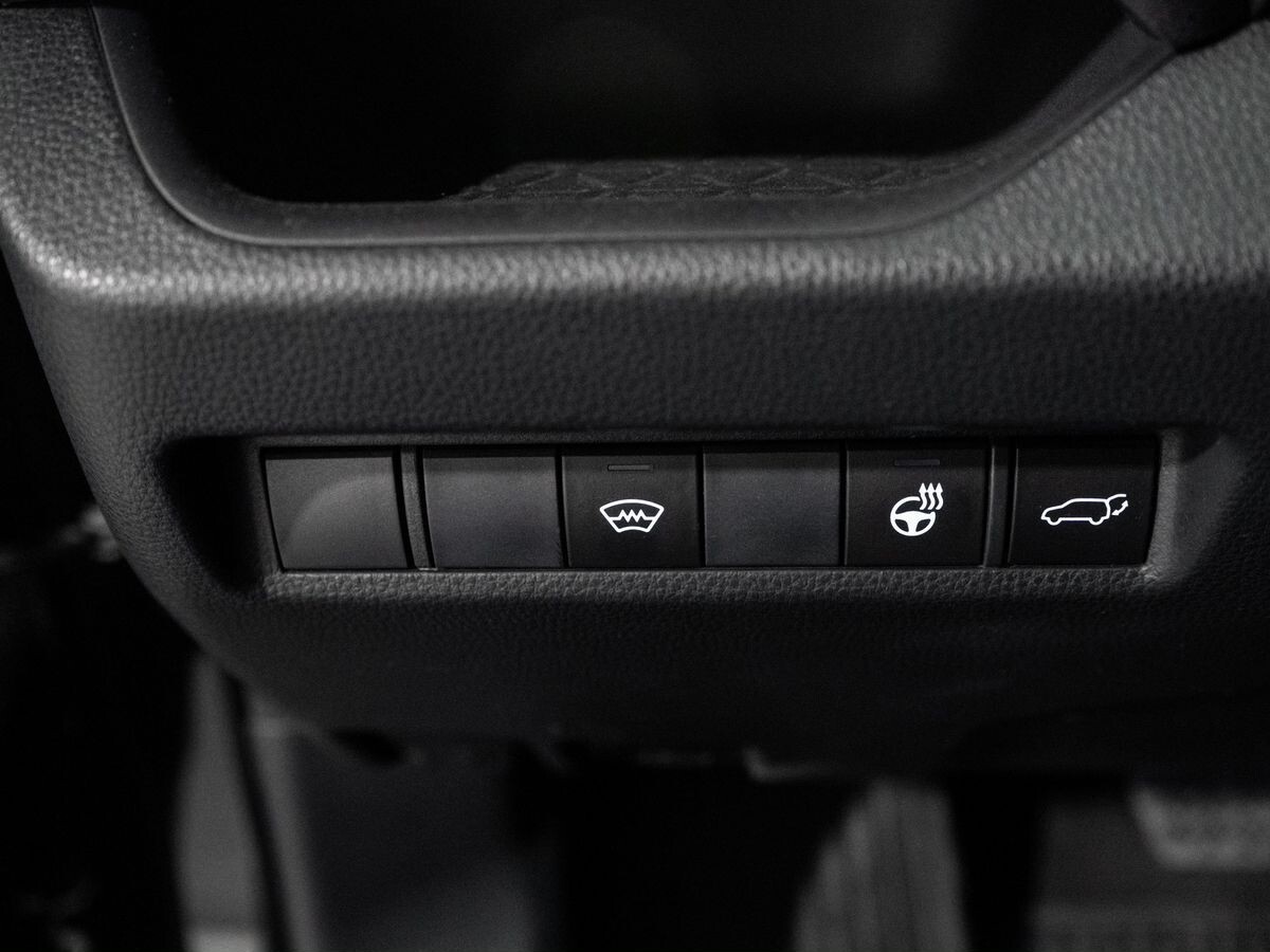 Toyota RAV4 2020 - фото автомобиля