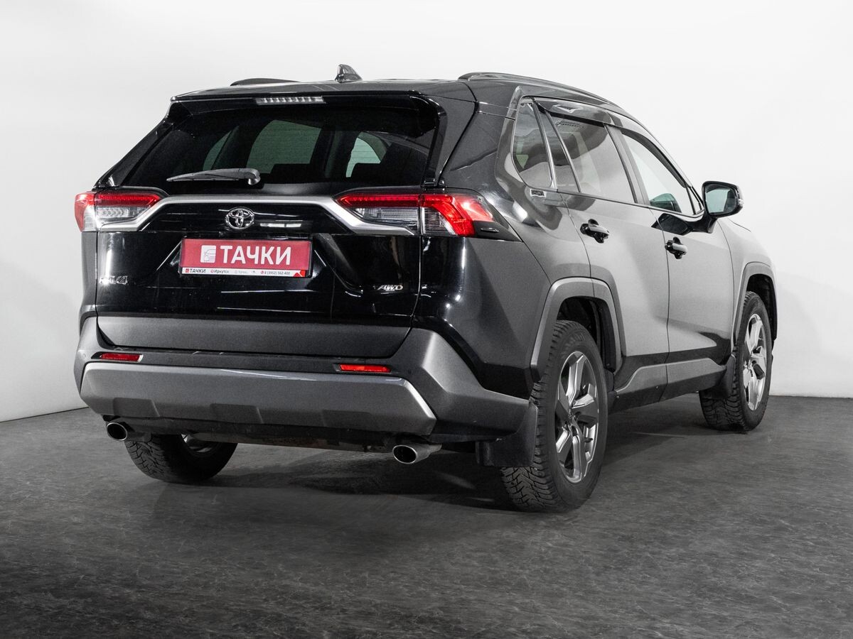 Toyota RAV4 2020 - фото автомобиля