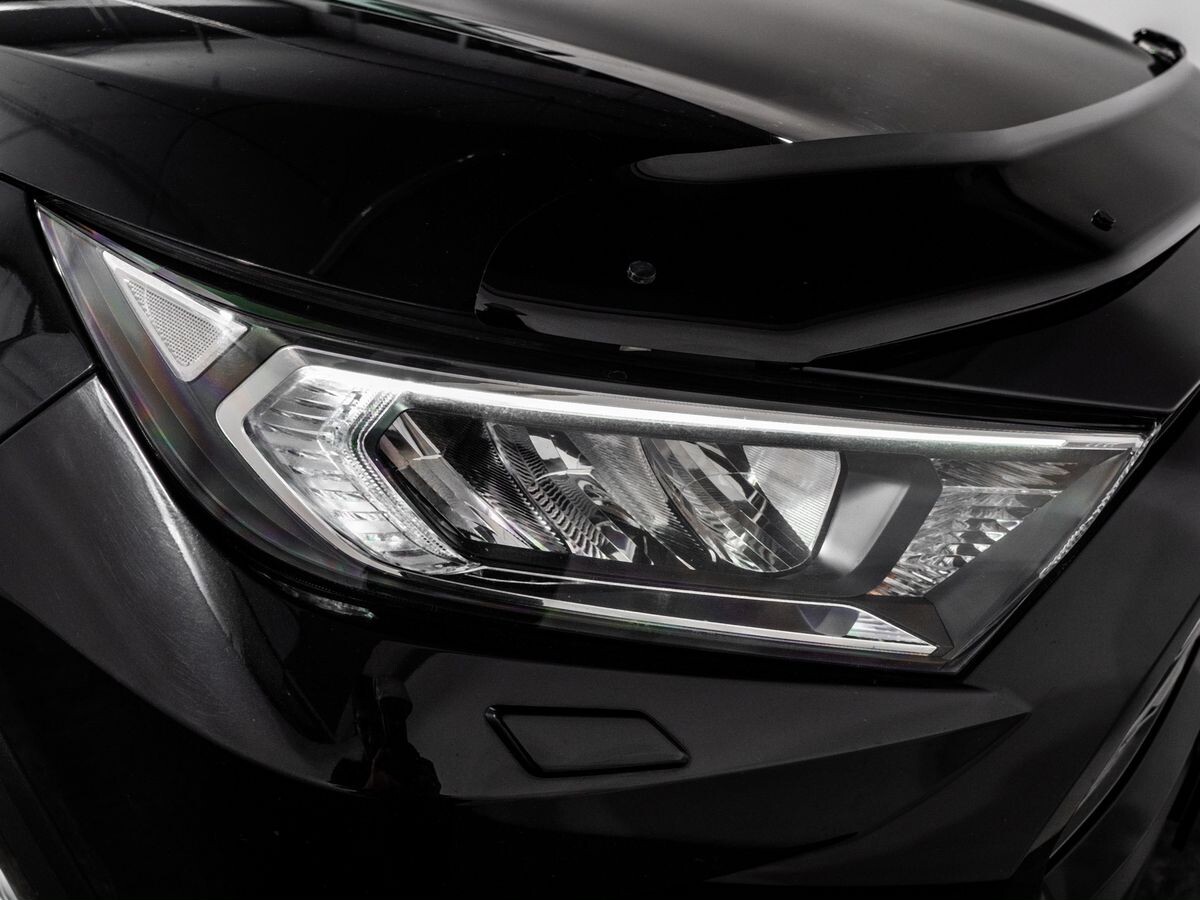 Toyota RAV4 2020 - фото автомобиля