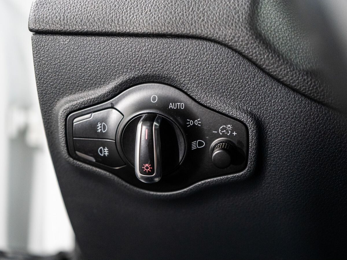 Audi Q5 2013 - фото автомобиля