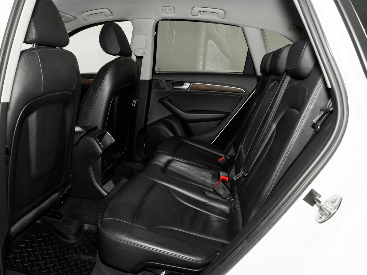 Audi Q5 2013 - фото автомобиля